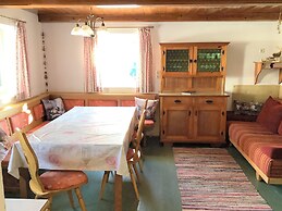 Comfortable Holiday Home With Garden in Leogang