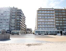 Apartment in Nieuwpoort With sea Beach