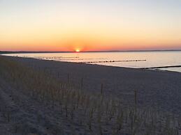 Beach House Lucky Rugen