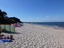 Beach House Lucky Rugen