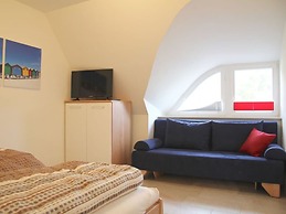 Beach House Lucky Rugen