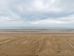 Les Petrels 601 With sea View in Koksijde
