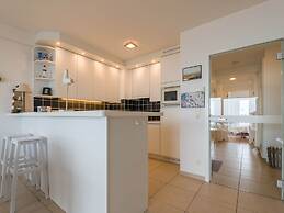 Les Petrels 601 With sea View in Koksijde