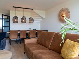 Spacious Frysian Villa on the Waterfront