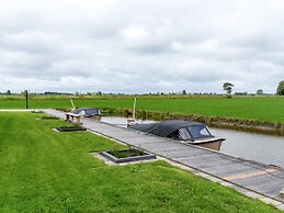 Spacious Frysian Villa on the Waterfront