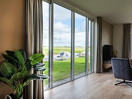 Spacious Frysian Villa on the Waterfront