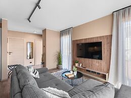 Villa Apartment With Private Swimming Pool