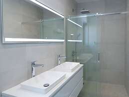 Lea Comfortable Holiday Residence