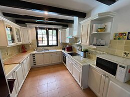 Villa in Vidauban With Pool and BBQ