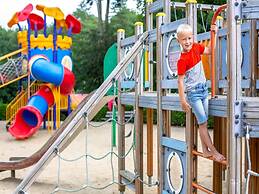 Luxury Lodge With Private Swimming Pool