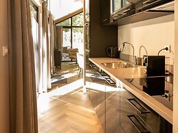 Luxury Lodge With Private Swimming Pool