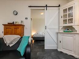 Tasteful Apartment Close to the Beach