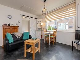 Tasteful Apartment Close to the Beach