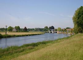 Glamping Tent Near Zwolle