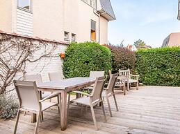 Villa in Prime Location Koksijde With Garden