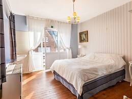 Villa in Prime Location Koksijde With Garden