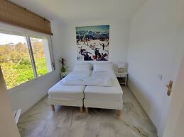 Belvilla by OYO Altos del Golf