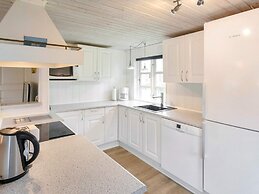 4 Star Holiday Home in Lokken