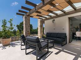 Villa Irma Comfortable Holiday Residence