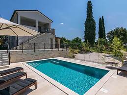 Villa Irma Comfortable Holiday Residence