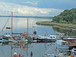 Lake View Modern Retreat