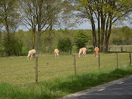 Attractive Holiday Home on a Car-free Park