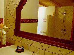 Holiday Home Mirabel Sous les Roches
