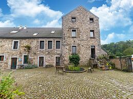 Stunning Home for 5 Adults With Indoor Pool