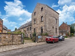 Stunning Home for 5 Adults With Indoor Pool