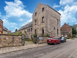Riverside Loft in Esneux