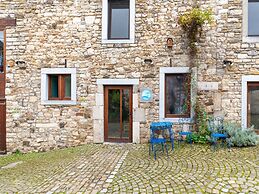 Stunning Home for 6 Adults With Pool