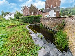 Stunning Home for 6 Adults With Pool