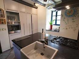 House of Olives Comfortable Holiday Residence