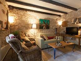 House of Olives Comfortable Holiday Residence