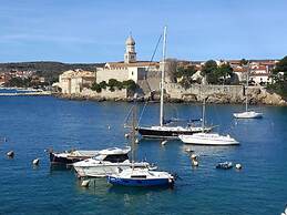 House of Olives Comfortable Holiday Residence