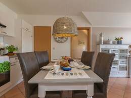 Hustadt in the Heart of Zingst