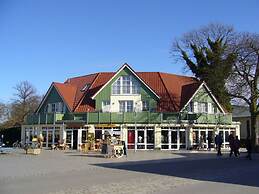 Hustadt in the Heart of Zingst