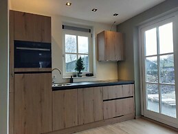 Comfortable Holiday Home With hot tub