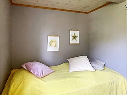 5 Person Holiday Home in Uddevalla-by Traum