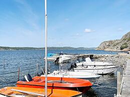 5 Person Holiday Home in Uddevalla-by Traum