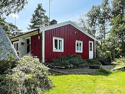 5 Person Holiday Home in Uddevalla-by Traum