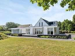 Wellness Villa With Sauna Near Beach
