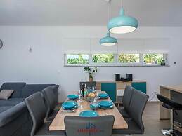 Sandi Comfortable Holiday Residence