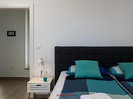 Sandi Comfortable Holiday Residence