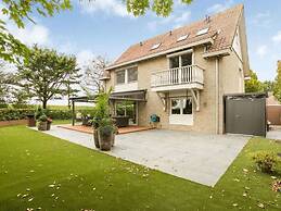 Holiday Home for the Kuckelkorn Family