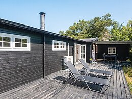 5 Person Holiday Home in Ulfborg