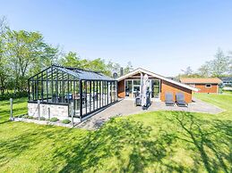 4 Person Holiday Home in Hemmet