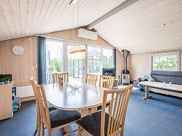 4 Person Holiday Home in Hemmet