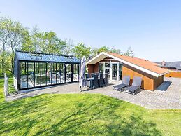 4 Person Holiday Home in Hemmet