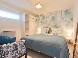 Charming Holiday Home in Gargas With Swimming Pool